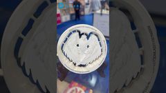 Quando as ferramentas dentárias se tornam pincéis.Como?Fresagem YRC-5X + 3D PLUS??s camadas bloco de zircônio = arte.