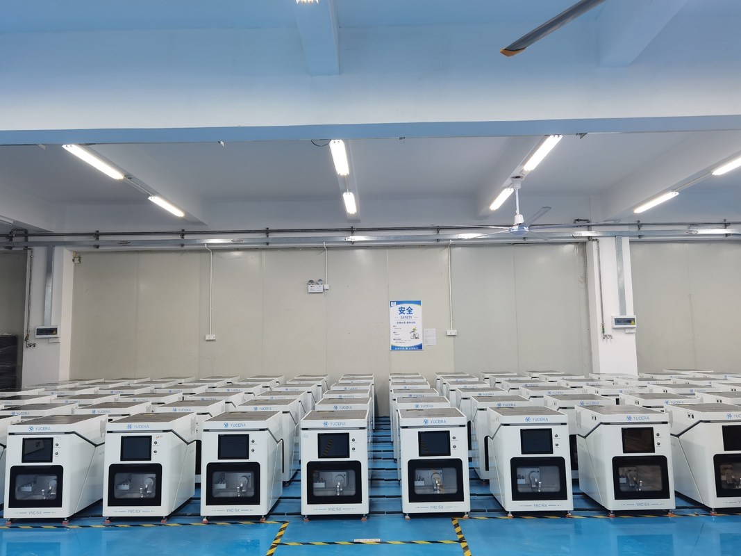 Fresadora CNC Dental de Bancada Yucera CAD CAM 5 Eixos para Zircônia e Metal, Ferramentas de Laboratório, Fabricante OEM China