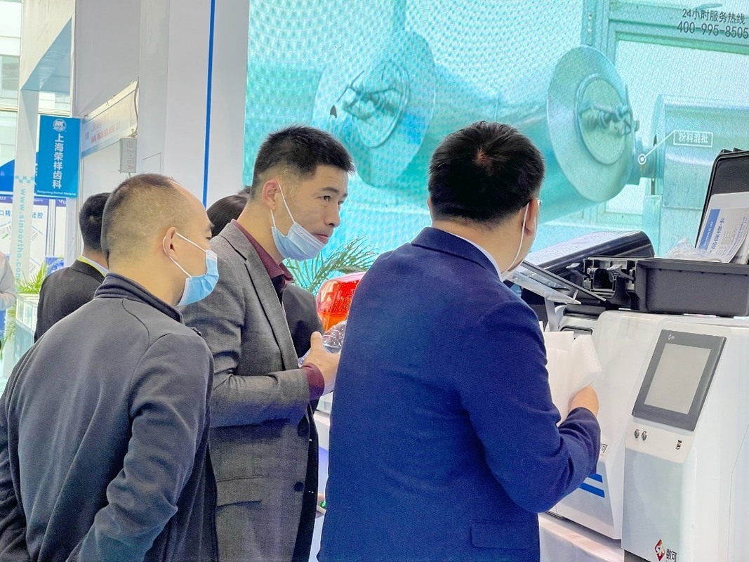 Yucera Dental Equipments Dental Milling Machine Dental Lab Equipment